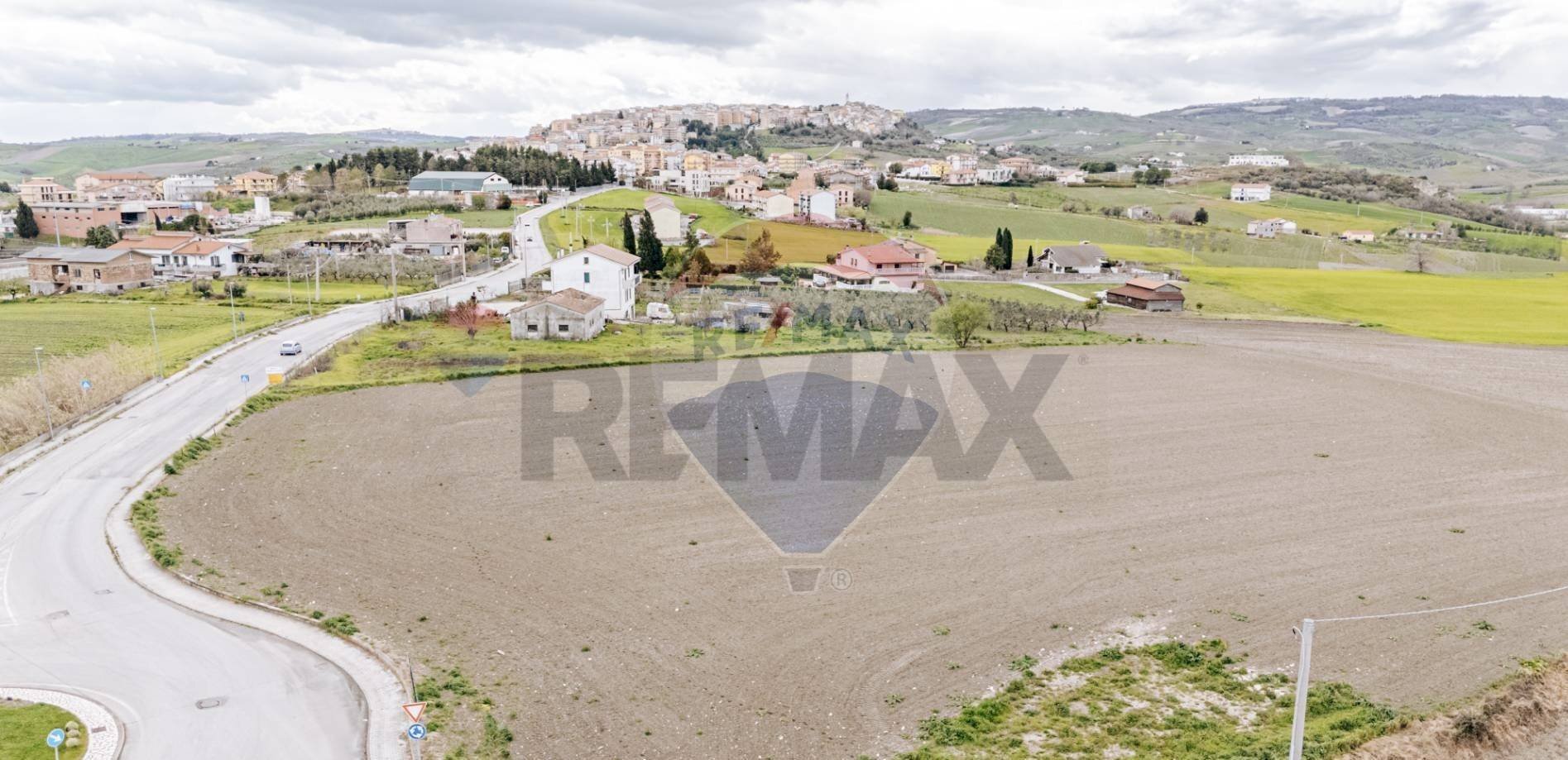 Vista delle montagne - Building land Via sturzo
 
snc, Montenero di Bisaccia - photo 1