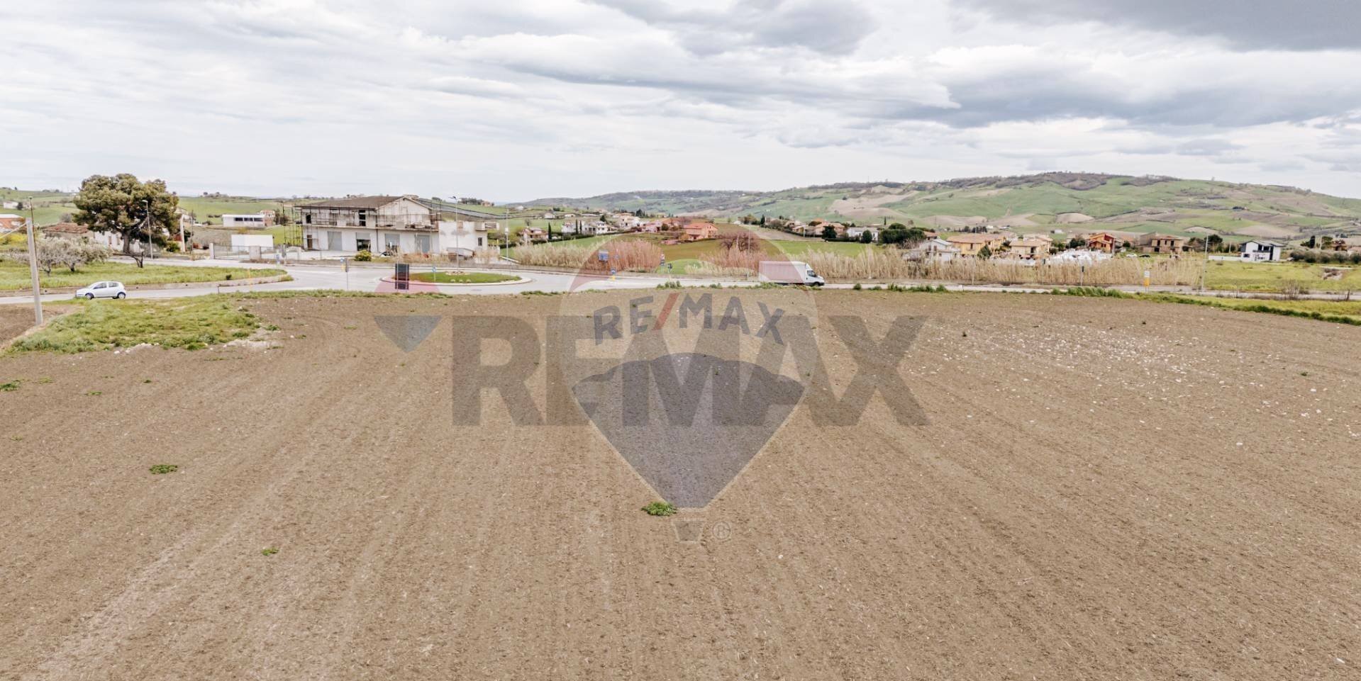 Vista delle montagne - Building land Via sturzo
 
snc, Montenero di Bisaccia - photo 3