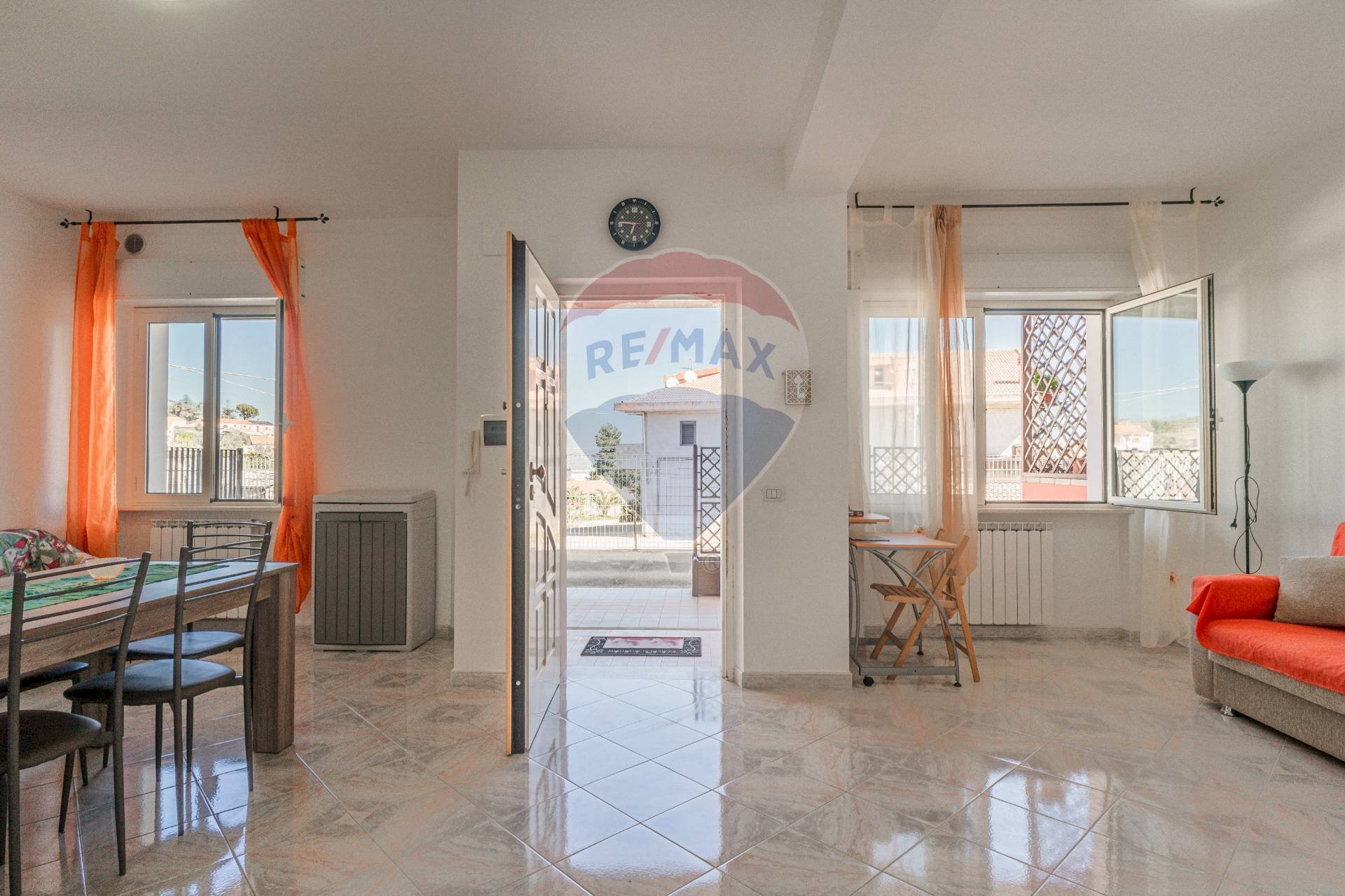 Foto 1 - Trilocale Via San Rocco
 
13, Villalfonsina - foto 1