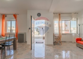 Foto 1 - Trilocale Via San Rocco
 
13, Villalfonsina - foto 1