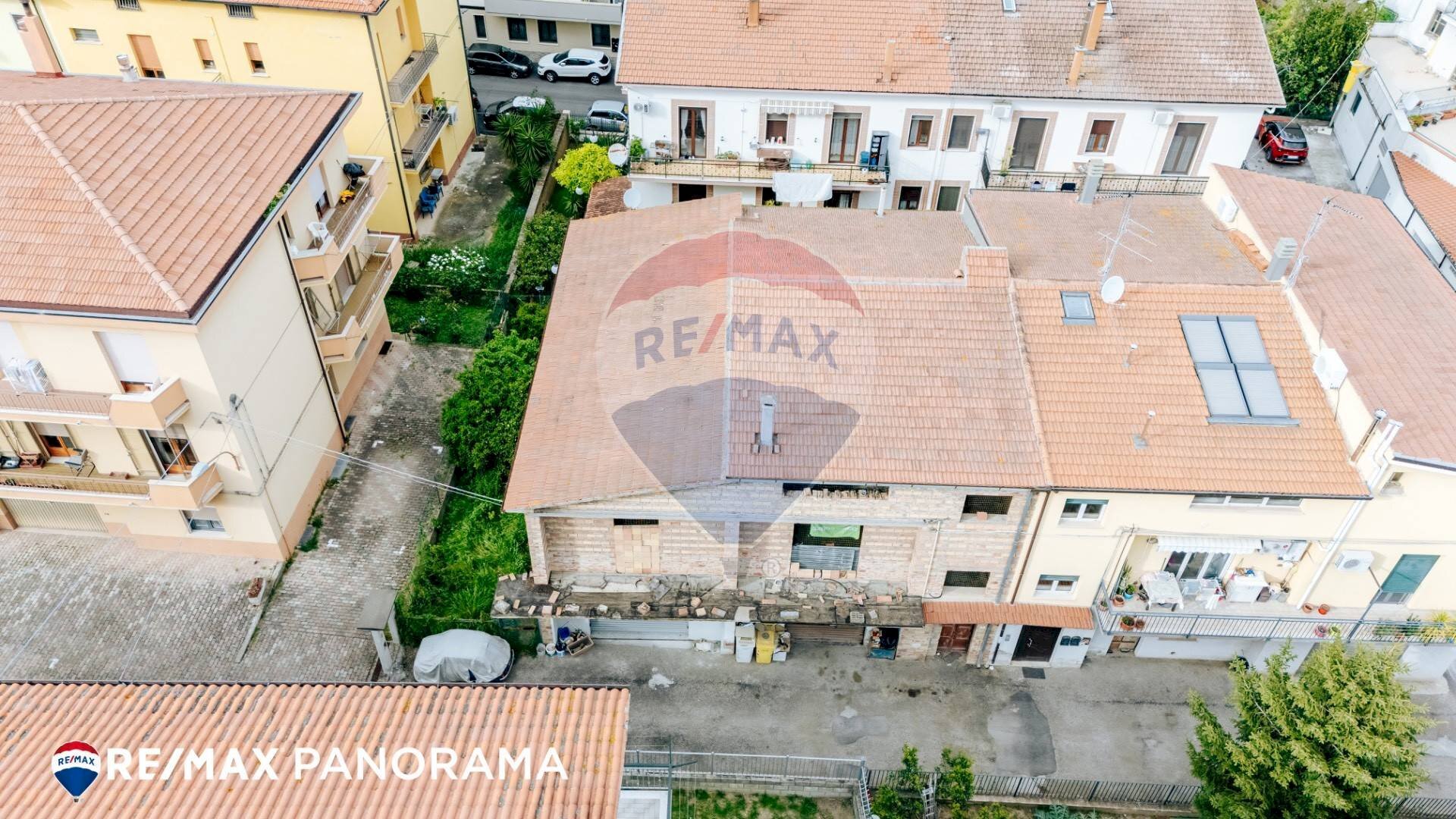 Foto 2 - Semi-detached house via Silventi
 
31, San Salvo - photo 2