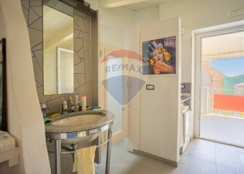 Foto 28 - Casa semi indipendente via San Francesco Caracciolo
 
35, San Buono - foto 28