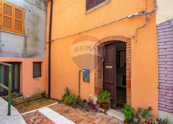 Foto 2 - Casa semi indipendente via Duca Degli Abruzzi
 
snc, San Biase - foto 2