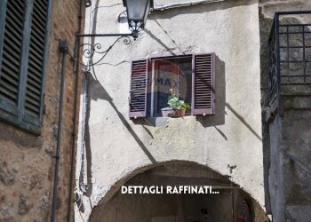 DETTAGLIO FINESTRA - Casa indipendente VIA DELL'INCROCIATA
 
13, Roccastrada - foto 48