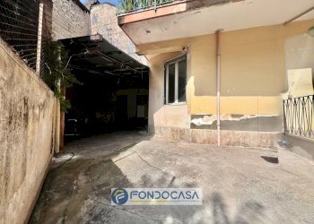 Foto 3 - Stabile - Palazzo via garigliano
 
12, Sant'Antimo - foto 3