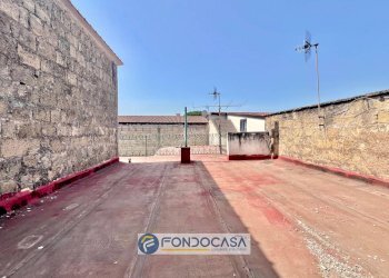 Foto 16 - Stabile - Palazzo via garigliano
 
12, Sant'Antimo - foto 16