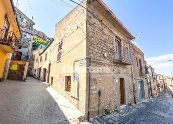 Foto 1 - Villa Via Erbitea, Aidone - foto 1