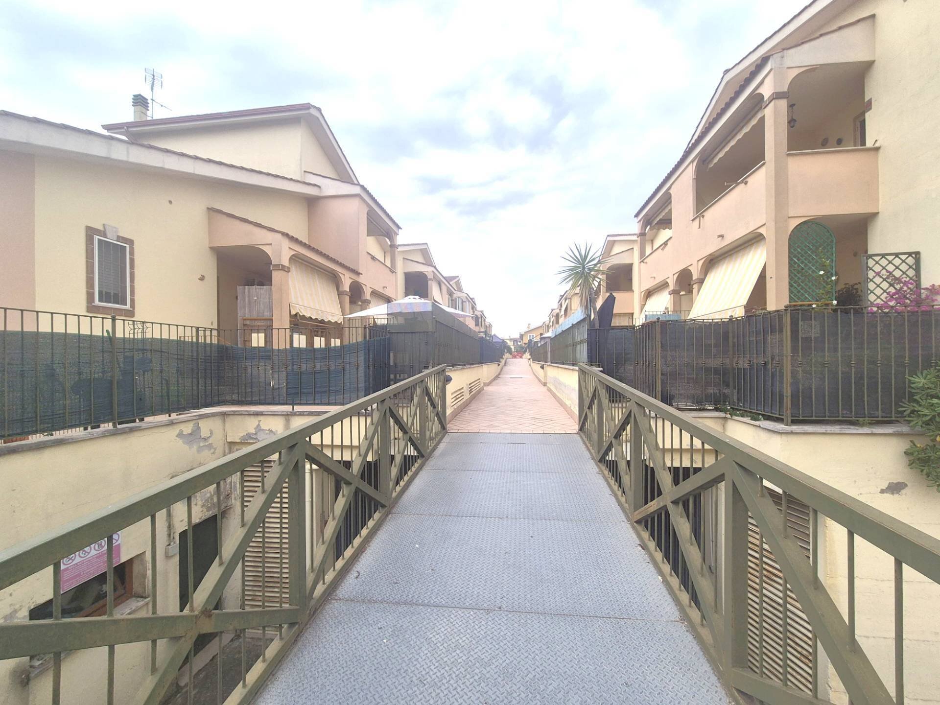 Foto 2 - Trilocale Via Della Riserva Nuova
261, Roma - foto 2