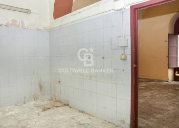 Foto 15 - Locale Commerciale Piazza Odigidria
 
4/5, Acireale - foto 15