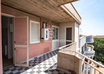 Foto 2 - Quadrilocale Via Veneto
 
31, Giarre - foto 2