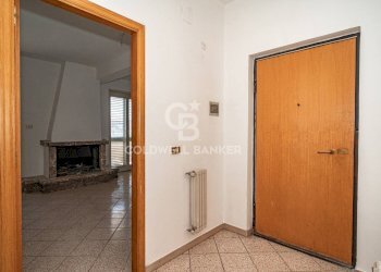 Foto 8 - Quadrilocale Via Veneto
 
31, Giarre - foto 8