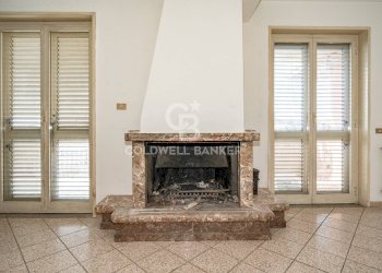 Foto 9 - Quadrilocale Via Veneto
 
31, Giarre - foto 9