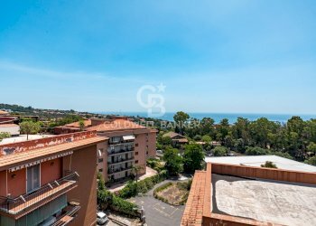 Foto 23 - Attic via balatelle
 
18, San Giovanni la Punta - photo 23