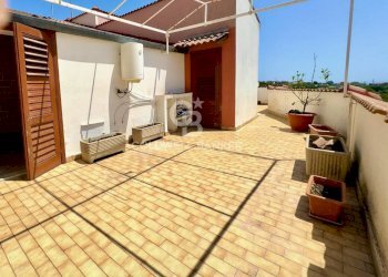 Foto 4 - Trilocale via Ciminna
 
11, Aci Catena - foto 4