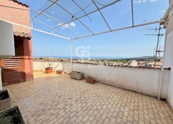 Foto 3 - Trilocale via Ciminna
 
11, Aci Catena - foto 3