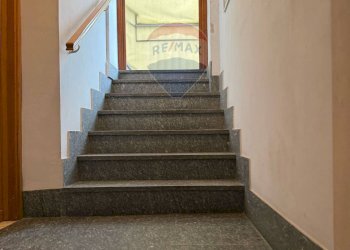 Scale - Casa indipendente via Sirtori
 
11, Monticello Brianza - foto 6