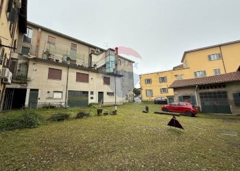 Edificio all\'aperto - Casa indipendente via Sirtori
 
11, Monticello Brianza - foto 18