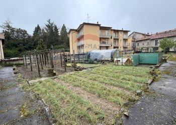 Giardino - Casa indipendente via Sirtori
 
11, Monticello Brianza - foto 25