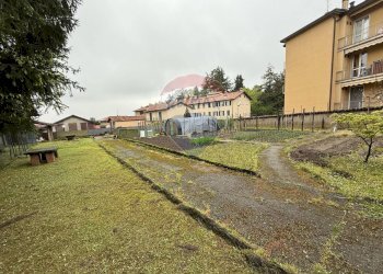 Giardino - Casa indipendente via Sirtori
 
11, Monticello Brianza - foto 29