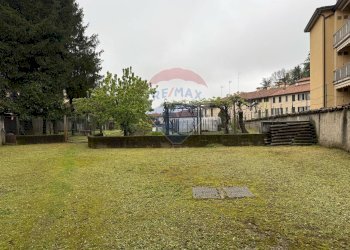 Giardino - Casa indipendente via Sirtori
 
11, Monticello Brianza - foto 32