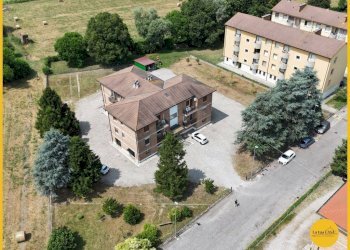 Foto 8 - Four-room apartment via canale della botte
 
21, Molinella - photo 8