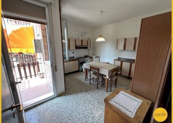 Foto 35 - Four-room apartment via canale della botte
 
21, Molinella - photo 35