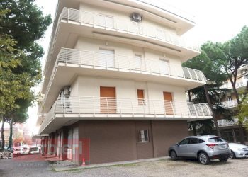 Foto 2 - Quadrilocale Via G. Di vittorio
 
21, Cervia - foto 2