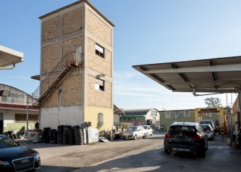 Foto 6 - Locale Commerciale Via Piceno Aprutina
 
33, Ascoli Piceno - foto 6