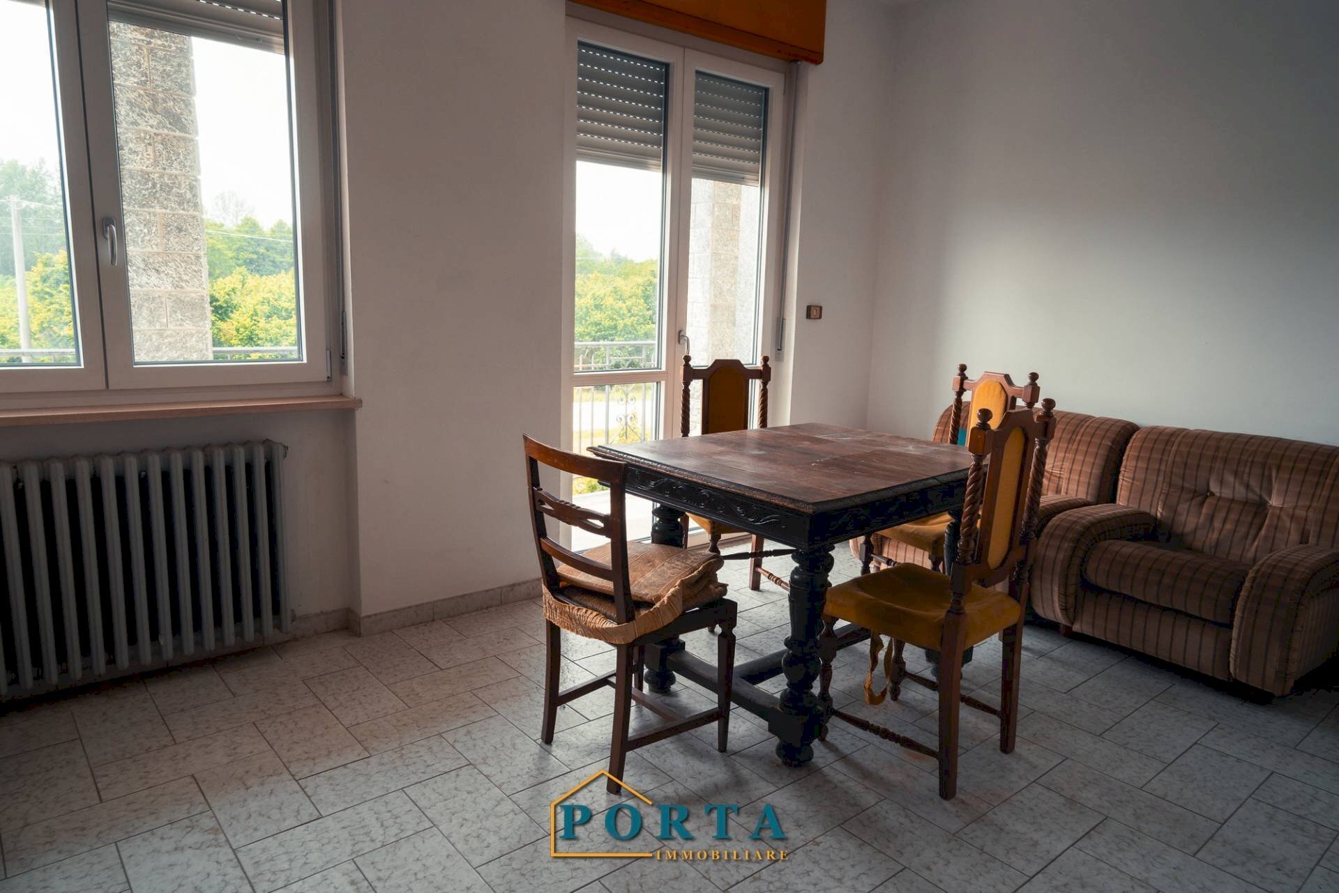 Foto 2 - Quadrilocale Via per Farigliano
 
18, Carrù - foto 2