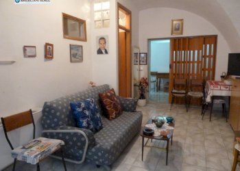 Foto 3 - Casa indipendente Via delle Rose
 
17, Ururi - foto 3