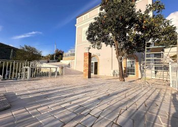 Foto 20 - Stabile - Palazzo Via Forte Emilio Sadio
 
34, Gaeta - foto 20