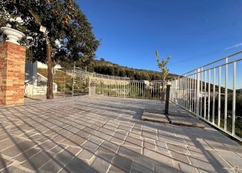 Foto 38 - Stabile - Palazzo Via Forte Emilio Sadio
 
34, Gaeta - foto 38