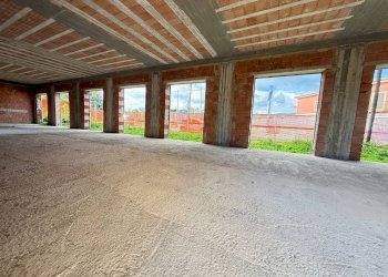 Foto 4 - Negozio Via Appia
198, San Nicola la Strada - foto 4