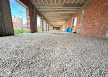 Foto 5 - Negozio Via Appia
198, San Nicola la Strada - foto 5