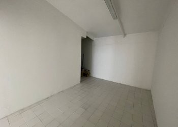 Foto 3 - Magazzino CORSO TRIESTE
 
82, Caserta - foto 3