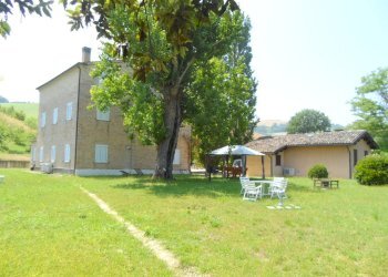 Foto 15 - Azienda agricola Via Menocchia
 
25-28, Carassai - foto 15