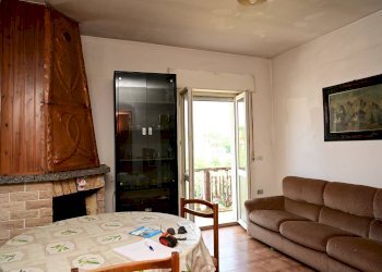 Foto 2 - Trilocale Monte Catria
 
6, Frontone - foto 2