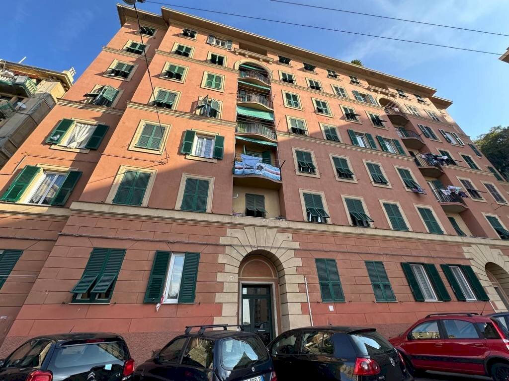 Three-room apartment Genova - photo 1