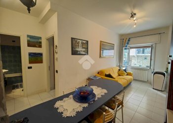 Two-room apartment Via Rossini, Albissola Marina - photo 11