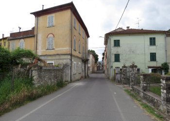 Casa indipendente via Umberto 1, 1, Rocchetta Ligure - foto 3