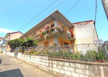 Independent house Carinola - photo 2