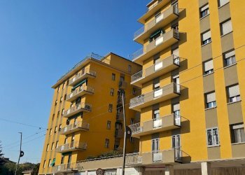 Apartment Casalecchio di Reno - photo 1