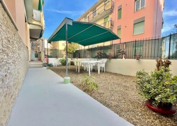 Quadrilocale Via Alberto Guglielmotti, Genova (zona Pegli) - foto 15