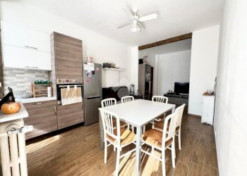 Four-room apartment Via bignone, Pinerolo - photo 3