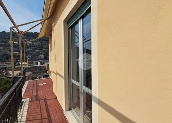 Quadrilocale Scalinata Don P. Olcese, Recco - foto 4