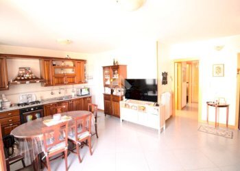 Three-room apartment Via Padre Ceccarelli, Longiano - photo 6