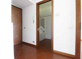 Two-room apartment Via Bellinzaghi, Cerro Maggiore - photo 12