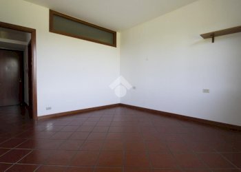 Two-room apartment Via Bellinzaghi, Cerro Maggiore - photo 13