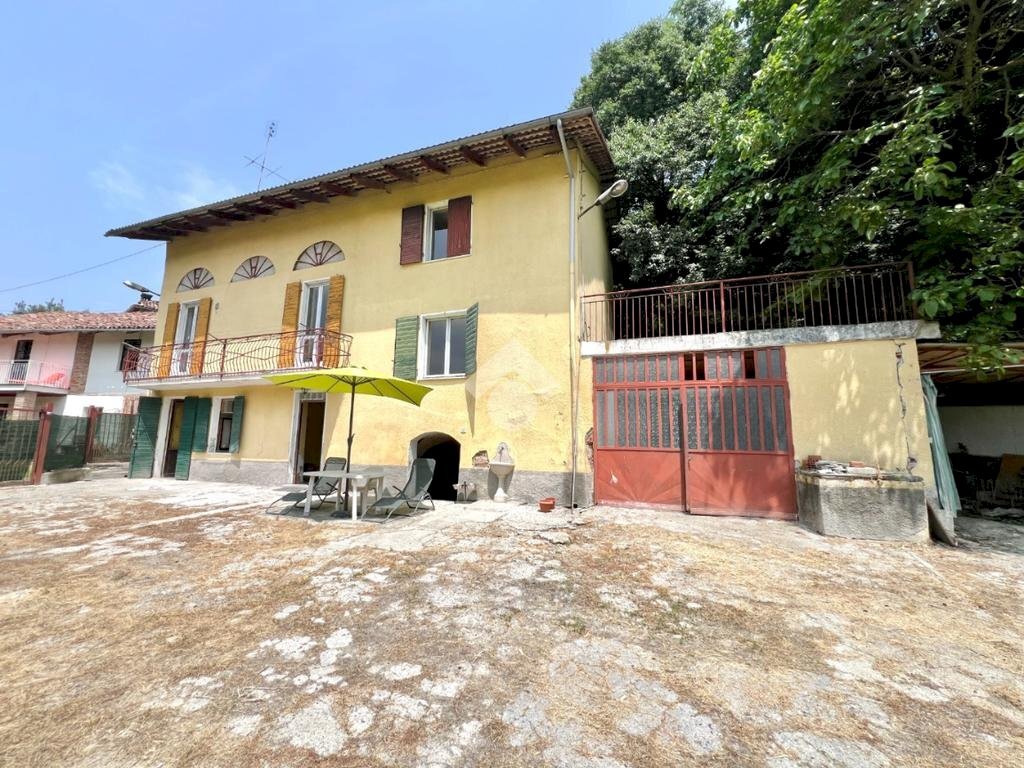 Independent house Strada Roletto Rocca, Cocconato - photo 1