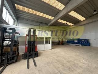 Foto 2 - Capannone Via Briantea
 
snc, Mapello - foto 2